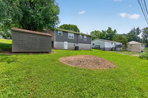 609 S 6th St, Ozark, MO 65721 photo 33