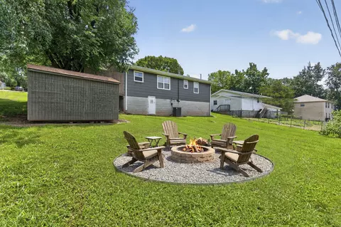 609 S 6th St, Ozark, MO 65721 photo 32