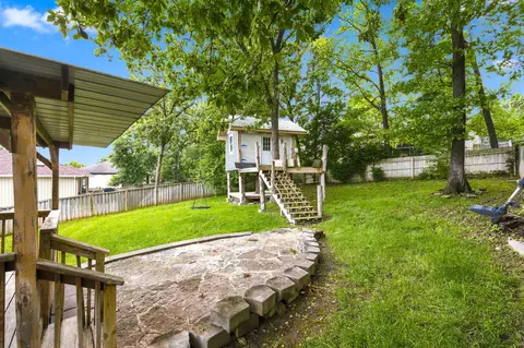 Exterior - 234 Mesquite Dr, Branson, MO 65616 photo 6 of 10