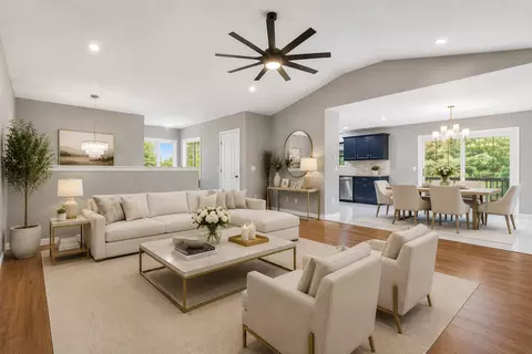 Living - 234 Mesquite Dr, Branson, MO 65616 photo 5 of 9
