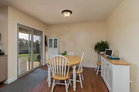 Dining - 1260 S Strasbourg Ave, Springfield, MO 65802 photo 1 of 1