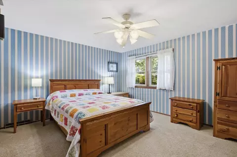 Bedroom - 660 W Primrose St, Springfield, MO 65807 photo 1 of 3