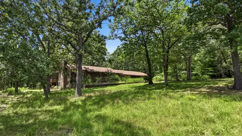 Exterior - 203 Blue Meadows Dr, Branson, MO 65616 photo 31 of 38