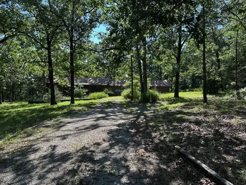 Exterior - 203 Blue Meadows Dr, Branson, MO 65616 photo 15 of 38