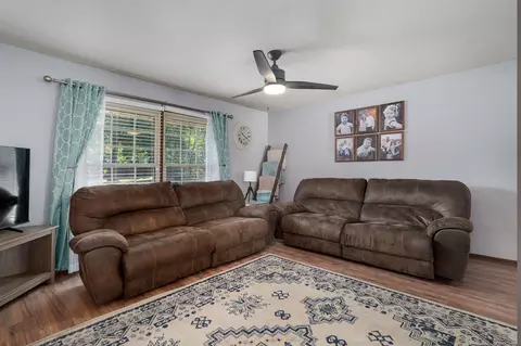 Living - 3555 S Parkhill Ave, Springfield, MO 65807 photo 2 of 2