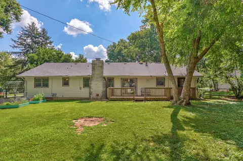 Exterior - 3555 S Parkhill Ave, Springfield, MO 65807 photo 10 of 12