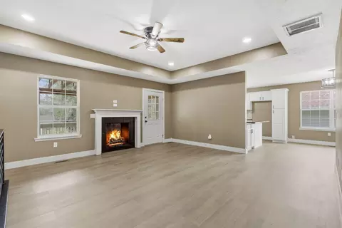 203 Penzance St, Monett, MO 65708 photo 11