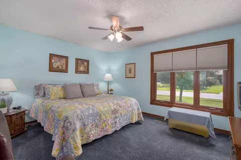 Bedroom - 5503 S Kimbrough Ave, Springfield, MO 65810 photo 4 of 6