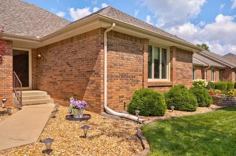 Exterior - 5503 S Kimbrough Ave, Springfield, MO 65810 photo 4 of 11