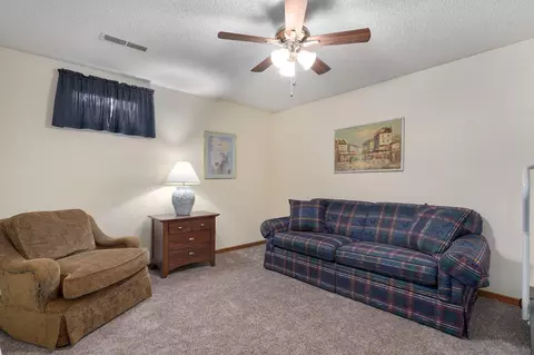Bedroom - 5503 S Kimbrough Ave, Springfield, MO 65810 photo 6 of 6