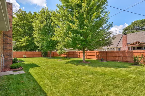 Exterior - 5503 S Kimbrough Ave, Springfield, MO 65810 photo 10 of 11