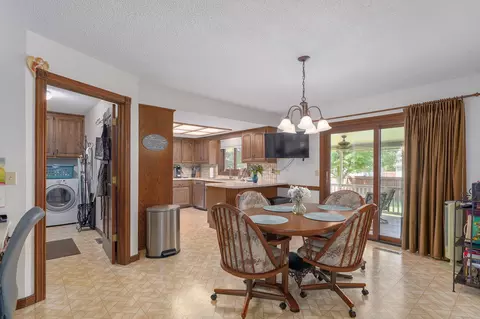 Dining - 5503 S Kimbrough Ave, Springfield, MO 65810 photo 3 of 6