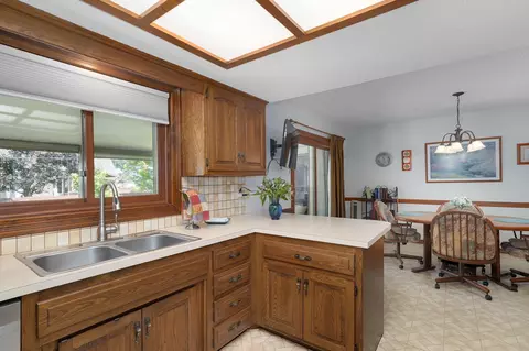 Kitchen - 5503 S Kimbrough Ave, Springfield, MO 65810 photo 5 of 6