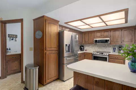 Kitchen - 5503 S Kimbrough Ave, Springfield, MO 65810 photo 2 of 6