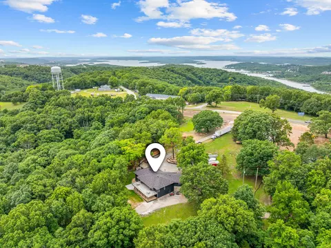 View/Area - 4036 State Highway 265, Branson, MO 65616 photo 2 of 7