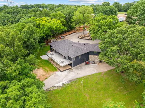 View/Area - 4036 State Highway 265, Branson, MO 65616 photo 1 of 7