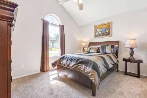 Bedroom - 2503 N Rogers Ave, Springfield, MO 65803 photo 2 of 4