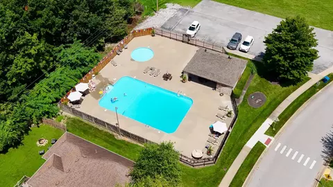 Exterior - 5606 N 11th Ave, Ozark, MO 65721 photo 7 of 9