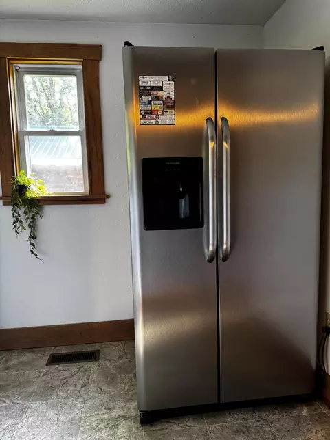 Kitchen - 713 E Benton Ave, Ava, MO 65608 photo 3 of 3