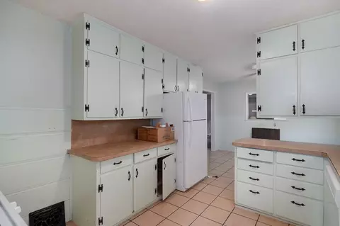 Kitchen - 1227 N Clay Ave, Springfield, MO 65802 photo 2 of 3