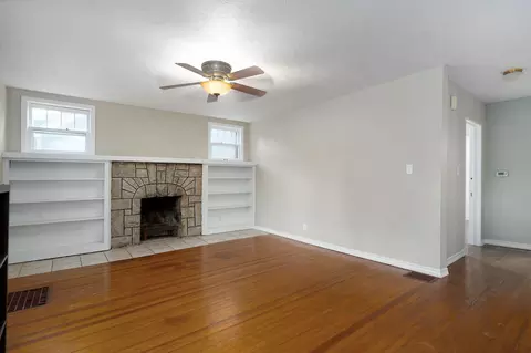 Living - 1227 N Clay Ave, Springfield, MO 65802 photo 3 of 7
