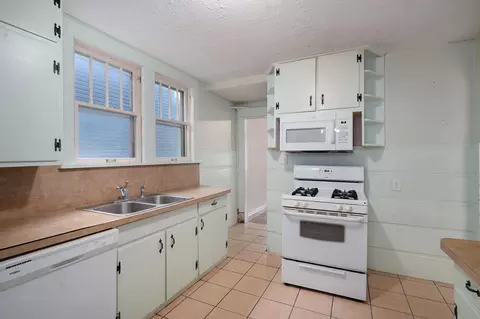Kitchen - 1227 N Clay Ave, Springfield, MO 65802 photo 3 of 3