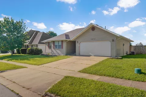 3012 W Darby St, Springfield, MO 65810 photo 2