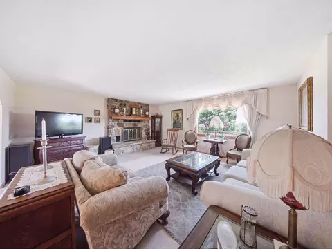 2028 E Mccracken Rd, Ozark, MO 65721 photo 9
