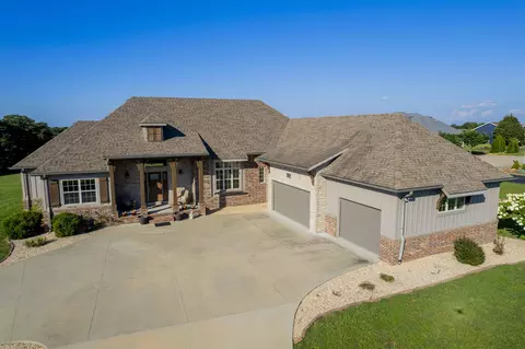 322 Sunset Dr, Saddlebrooke, MO 65630 photo 2