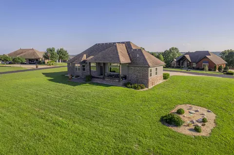 322 Sunset Dr, Saddlebrooke, MO 65630 photo 9