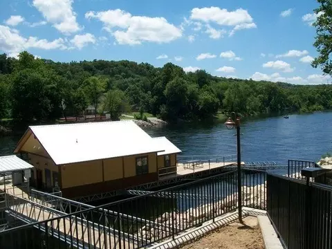 View/Area - 467 Royalty Ln, Branson, MO 65616 photo 2 of 2