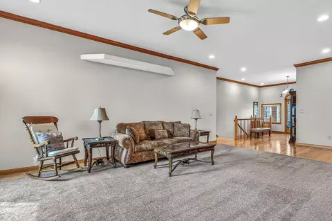 Living - 2374 S April Ave, Springfield, MO 65807 photo 2 of 9