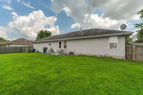 129 E Loyal St, Clever, MO 65631 photo 26