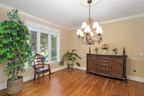 Dining - 5909 S Brightwater Trl, Springfield, MO 65810 photo 1 of 4
