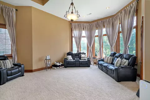 Living - 5909 S Brightwater Trl, Springfield, MO 65810 photo 8 of 8