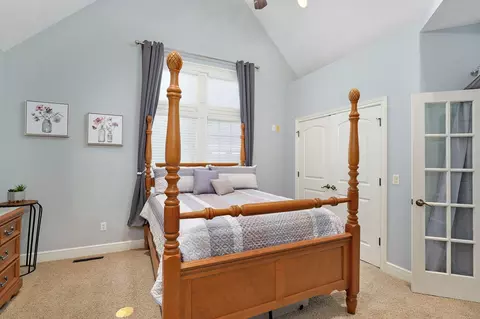 Bedroom - 5909 S Brightwater Trl, Springfield, MO 65810 photo 4 of 7