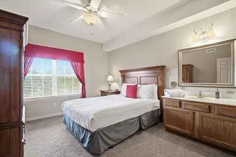 Bedroom - 120 Residence Ln #2, Branson, MO 65616 photo 3 of 4