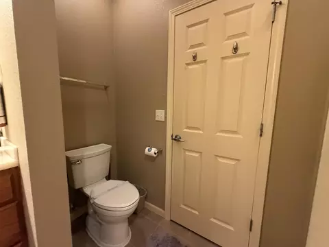 Bath - 120 Residence Ln #2, Branson, MO 65616 photo 4 of 4