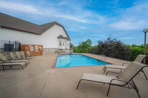 Exterior - 120 Residence Ln #2, Branson, MO 65616 photo 3 of 7
