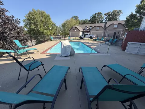 Exterior - 120 Residence Ln #2, Branson, MO 65616 photo 12 of 15