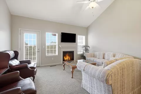 Living - 120 Residence Ln #2, Branson, MO 65616 photo 2 of 4