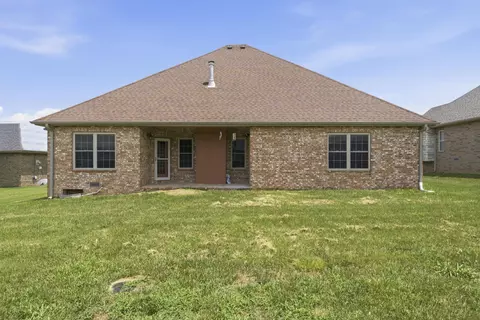 Exterior - 3857 N Sheedy Ave, Springfield, MO 65803 photo 6 of 8