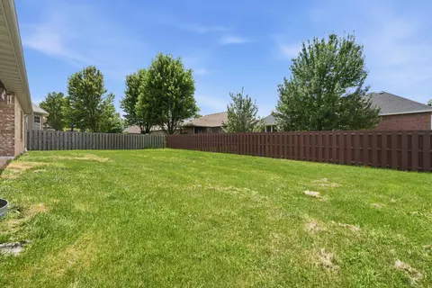 Exterior - 3857 N Sheedy Ave, Springfield, MO 65803 photo 8 of 8