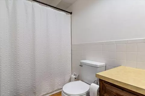 Bath - 1348 S Arcadia Ave, Springfield, MO 65804 photo 5 of 5