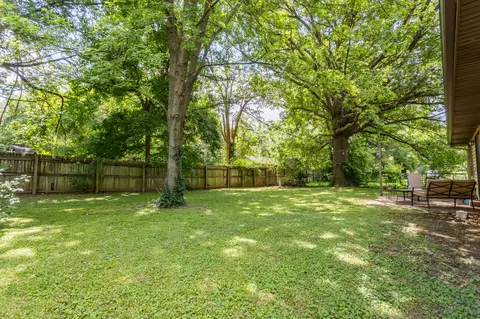 Exterior - 1348 S Arcadia Ave, Springfield, MO 65804 photo 6 of 7