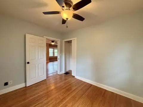 Bedroom - 517 E Catalpa St, Springfield, MO 65807 photo 4 of 5
