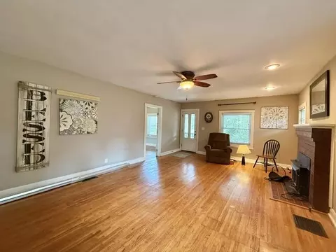 Living - 517 E Catalpa St, Springfield, MO 65807 photo 1 of 4