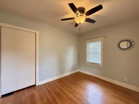 Bedroom - 517 E Catalpa St, Springfield, MO 65807 photo 5 of 5