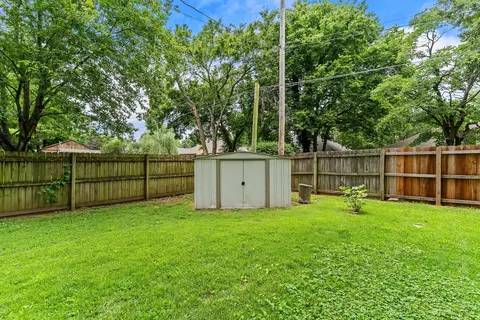 Exterior - 3497 S Meadowlark Ave, Springfield, MO 65807 photo 6 of 7