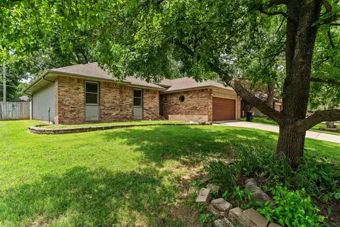 Exterior - 3497 S Meadowlark Ave, Springfield, MO 65807 photo 2 of 7